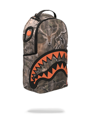 WILD LIFE HUNTER RUBBER SHARK BACKPACK