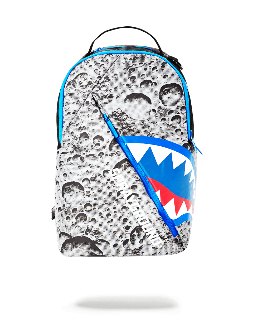 ANGLED REFLECTIVE SHARK (SPACE SHOT)