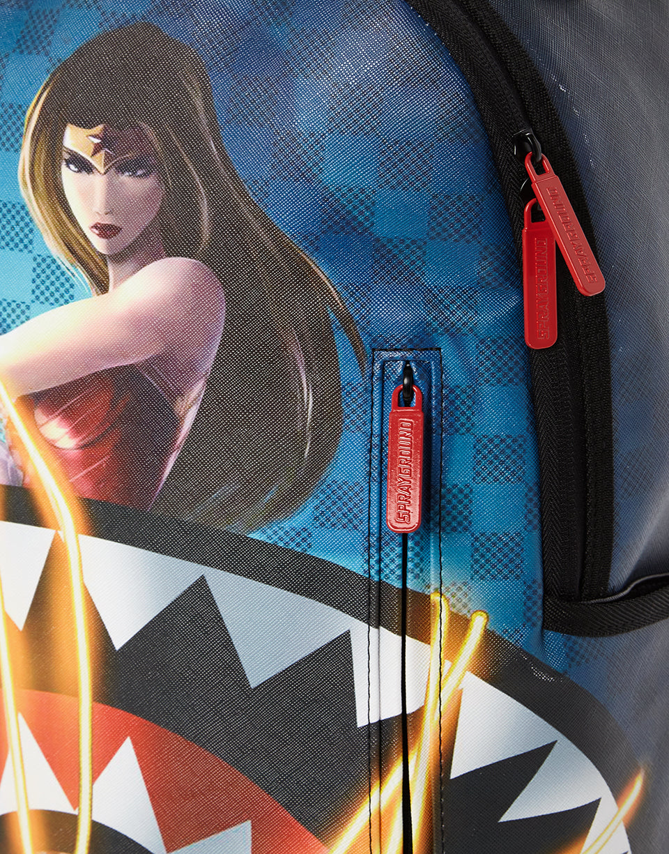 WONDER WOMAN: LASSO SHARK DLXV BACKPACK