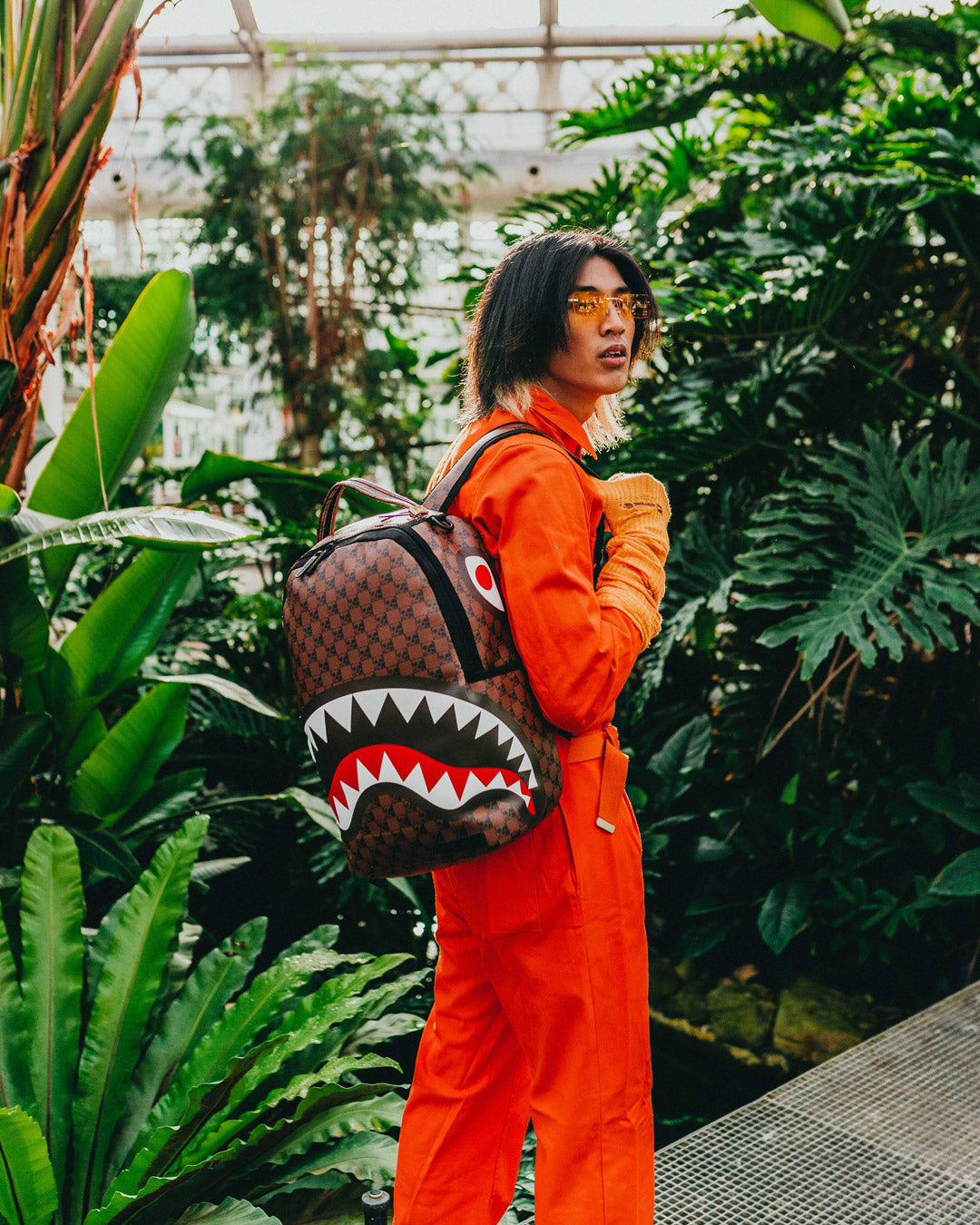 SHARKS AND SKULLS BACKPACK (DLXV)