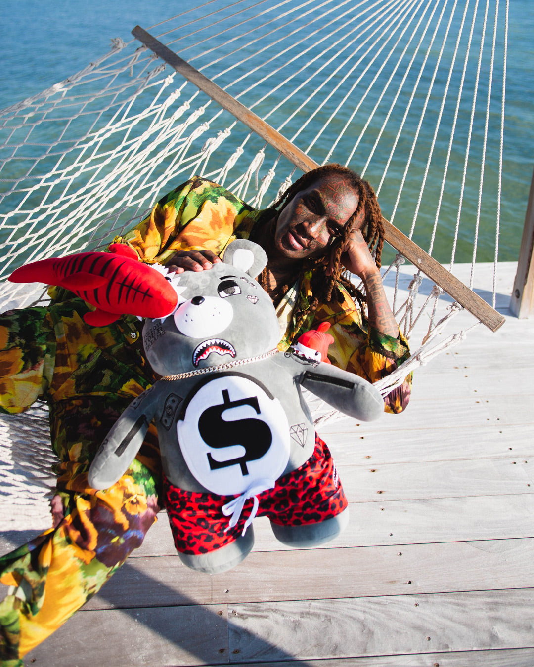 SHARK FRIENDS MONEYBEAR TEDDYBEAR BACKPACK