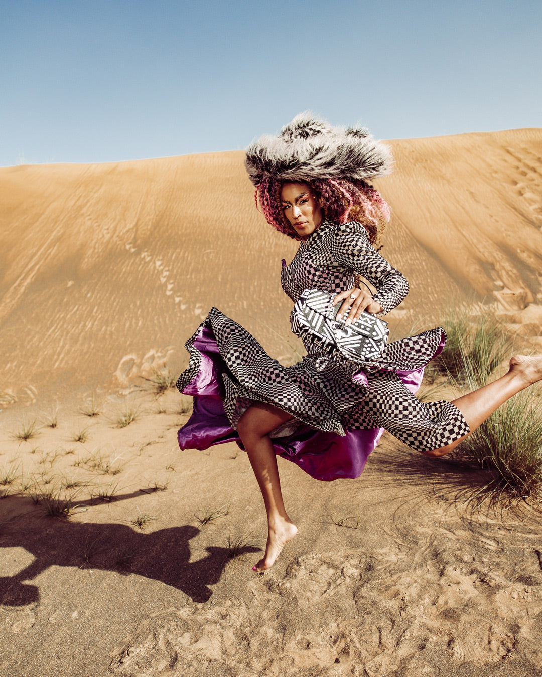 A.I.8 AFRICAN INTELLIGENCE - ORIGIN STORY SHARK HANDBAG