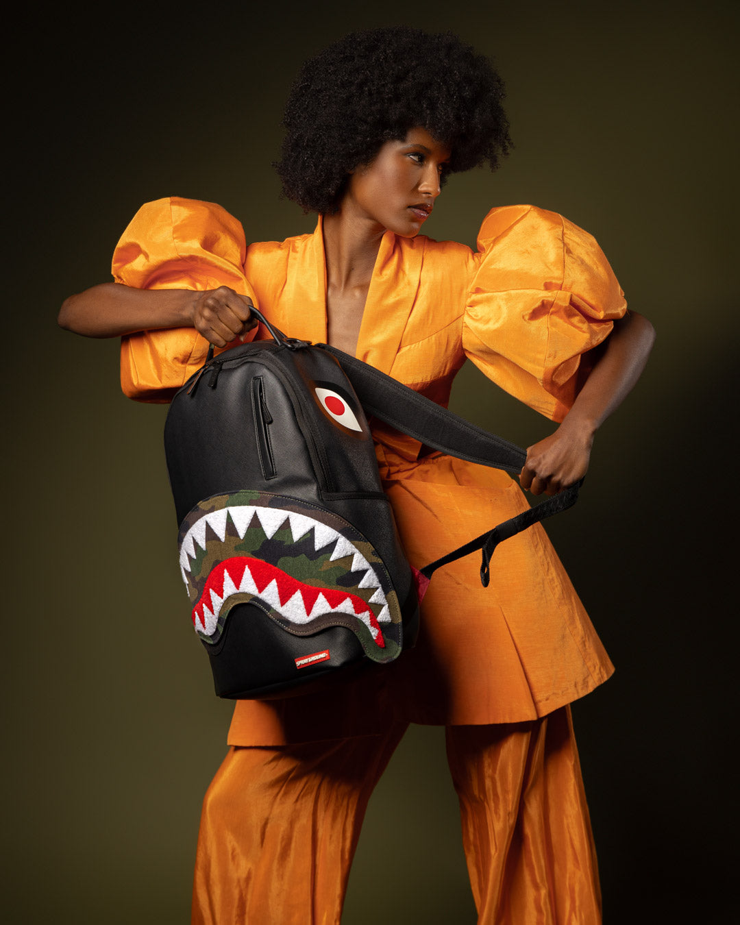 VELCRO SHARK - 3 INTERCHANGEABLE SHARKS BACKPACK (DLXV)