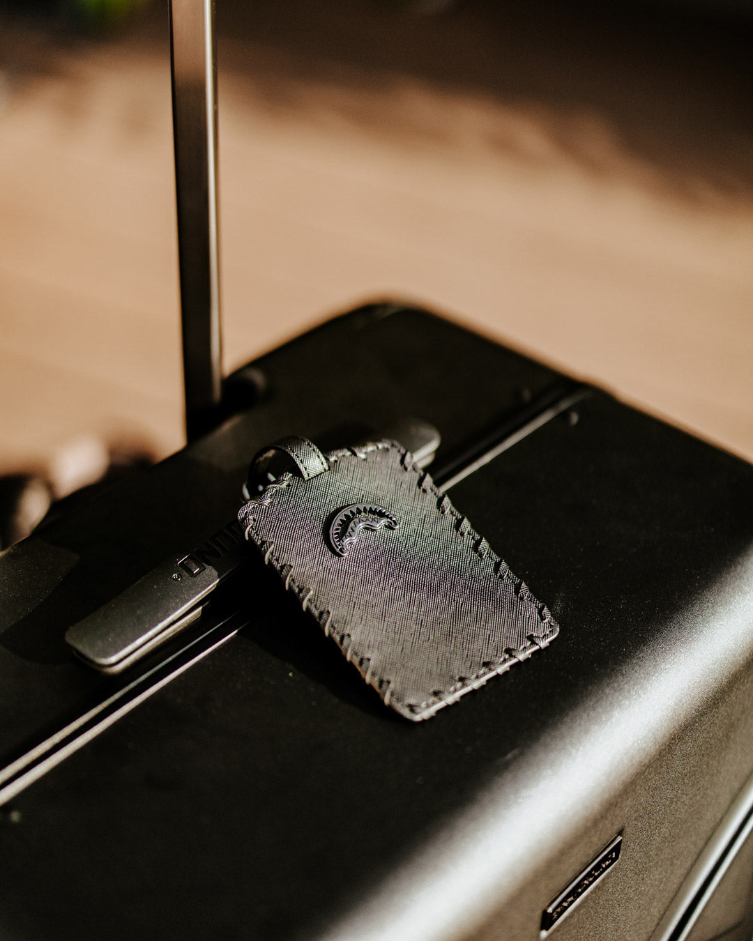 REALITY CHECK SHARKITECTURE FULL-SIZE JETBLACK LUGGAGE (GUNMETAL HARDWARE)
