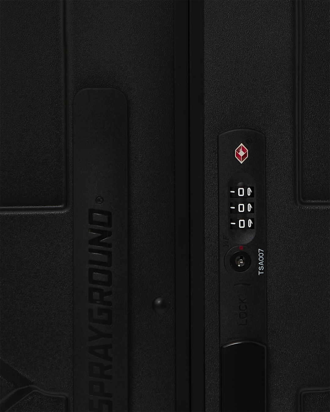 REALITY CHECK SHARKITECTURE FULL-SIZE JETBLACK LUGGAGE (GUNMETAL HARDWARE)