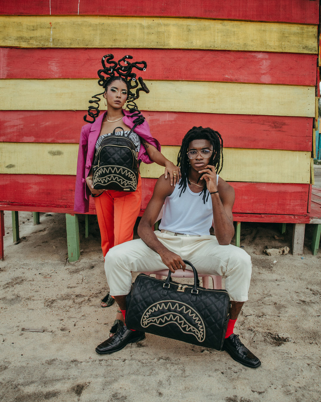 NOIR QUILT GOLD CHAIN SHARK DUFFLE