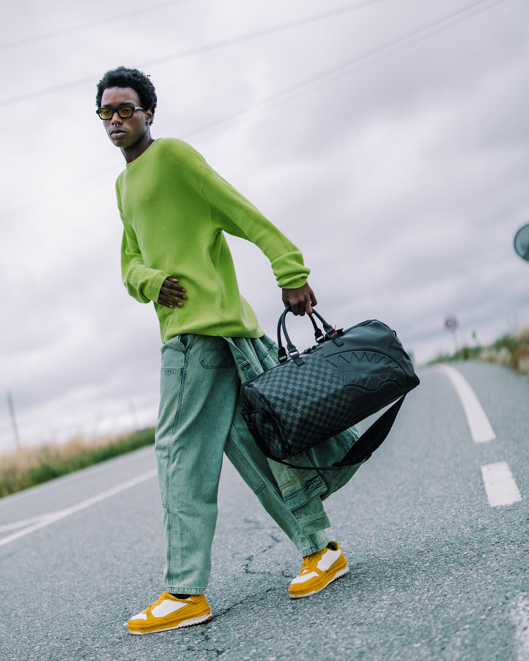 NIGHTSHARKS WORLDWIDE DUFFLE
