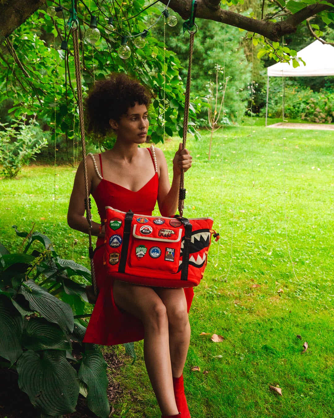 THE GLOBAL EXPEDITION TOTE