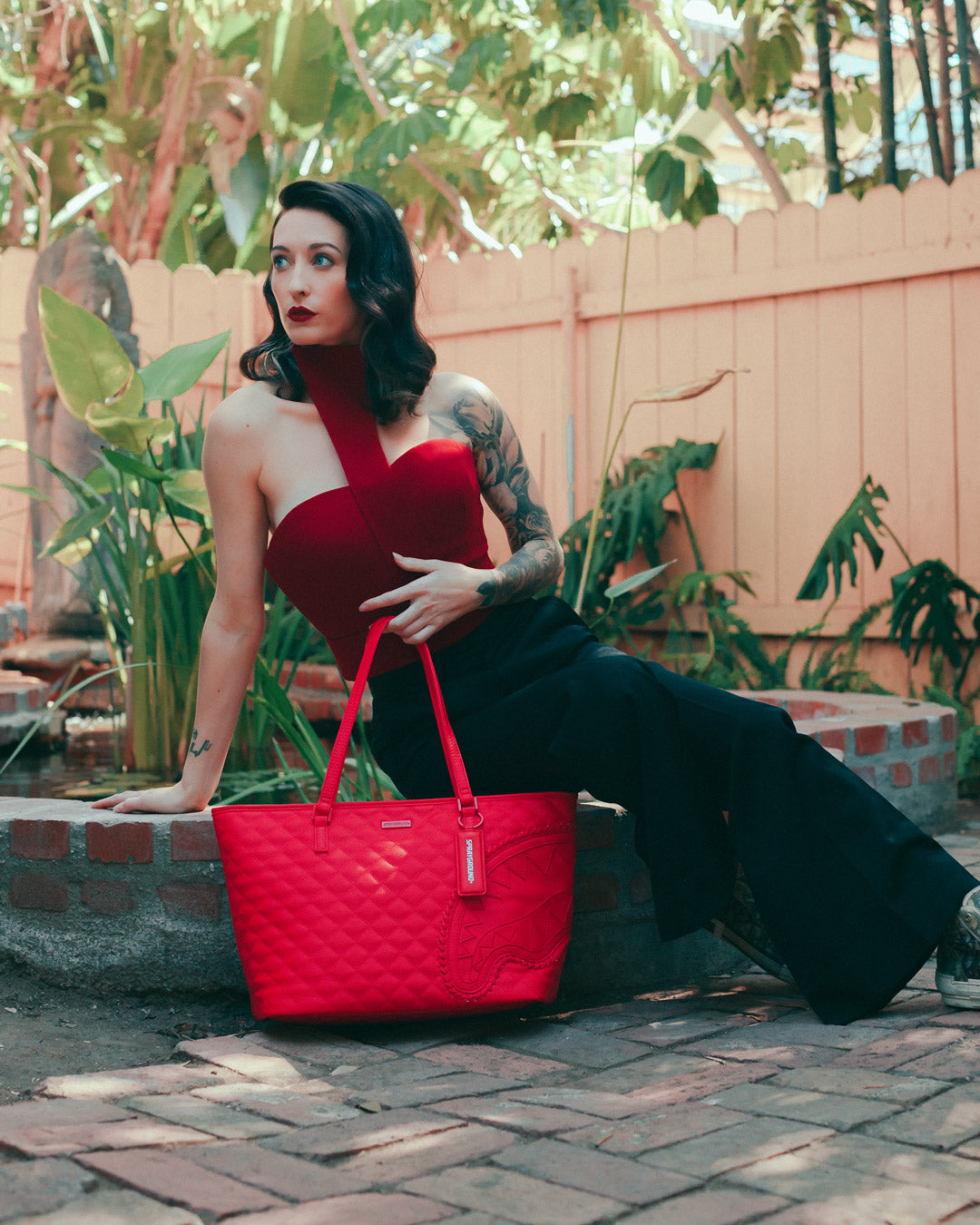 RED RIVIERA TOTE