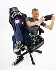 LATE ONE NIGHT GAMING CHAIR