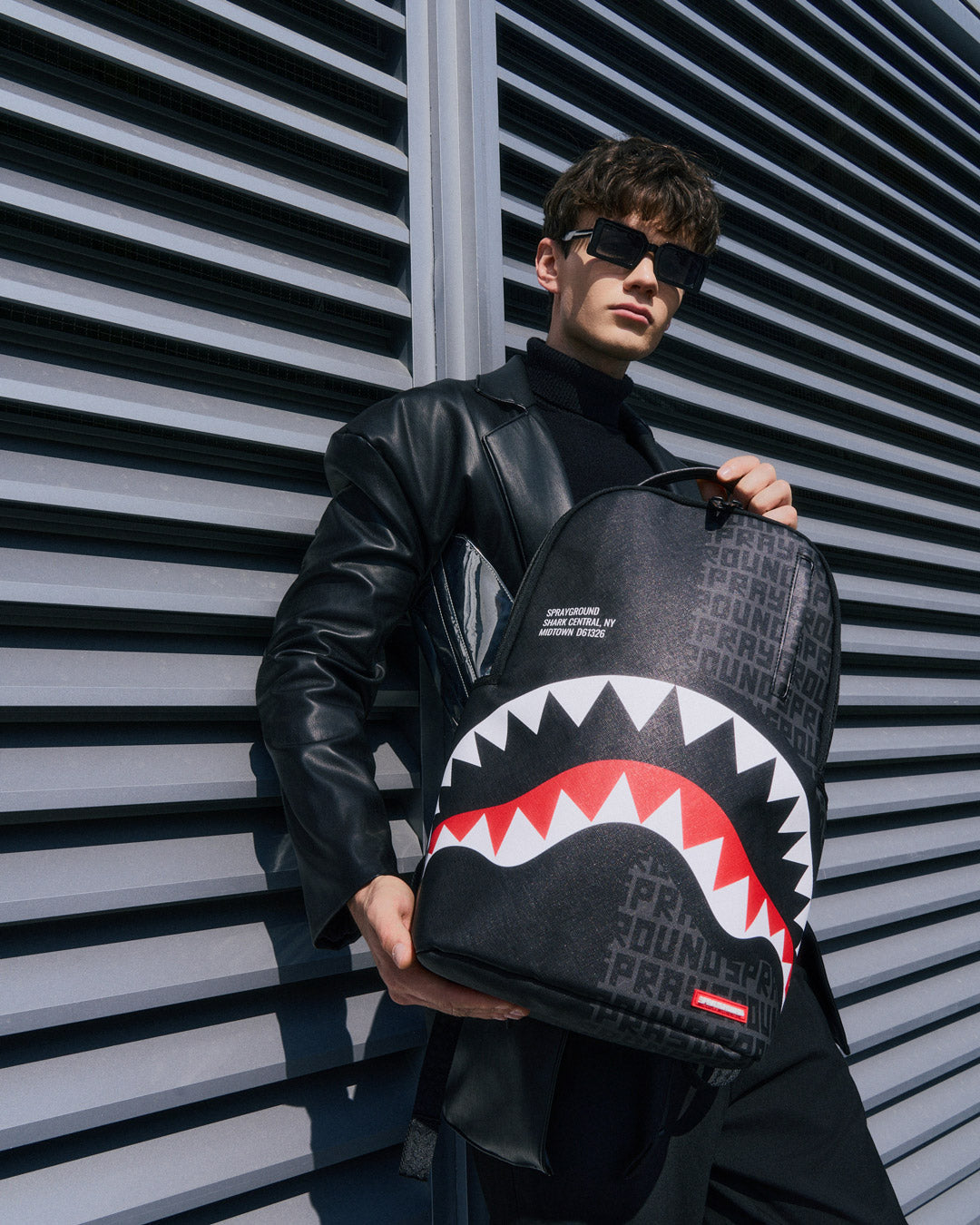 SHARK CENTRAL DOUBLE TROUBLE DLXSV BACKPACK