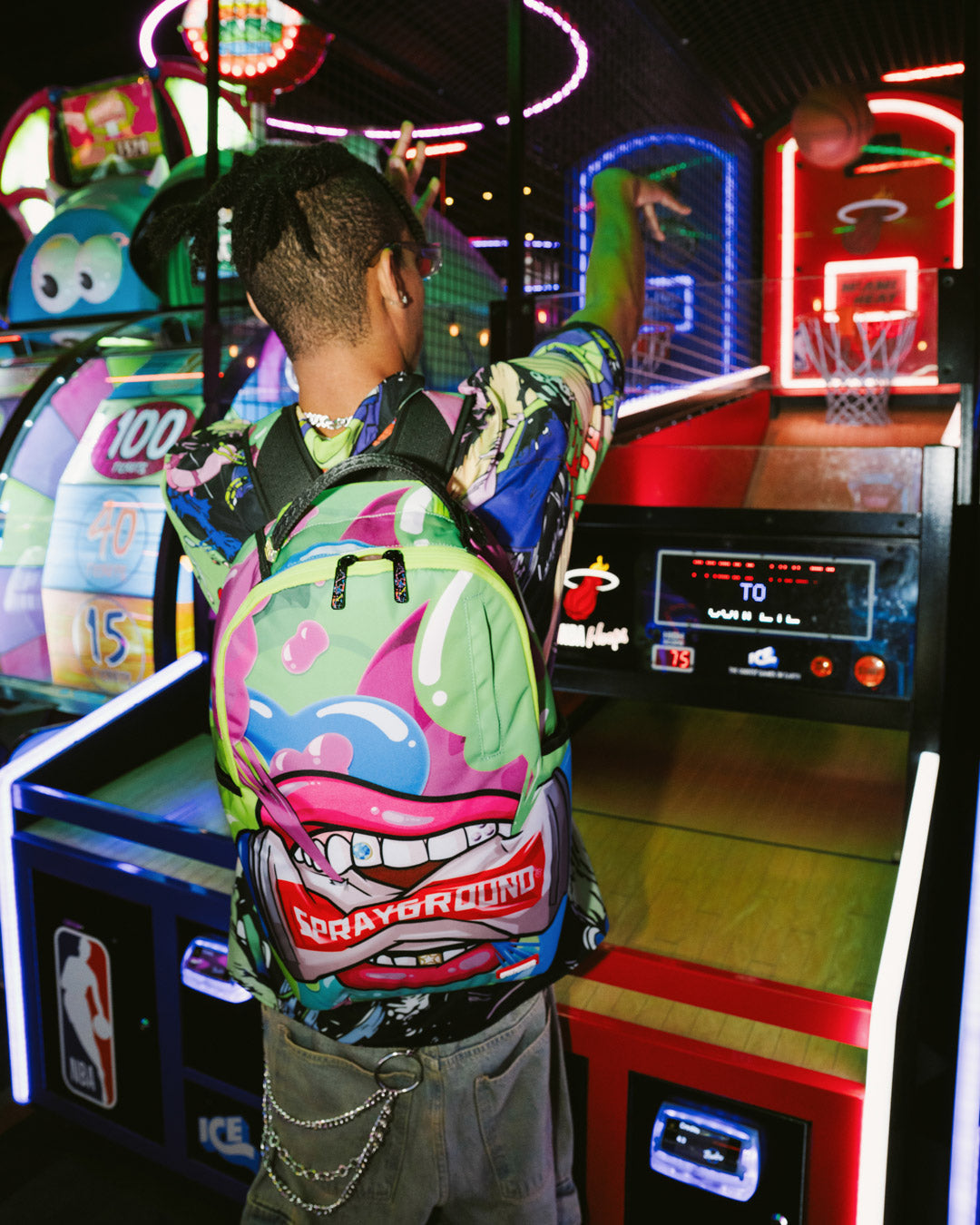 GUMMY SPRAY DLXR BACKPACK