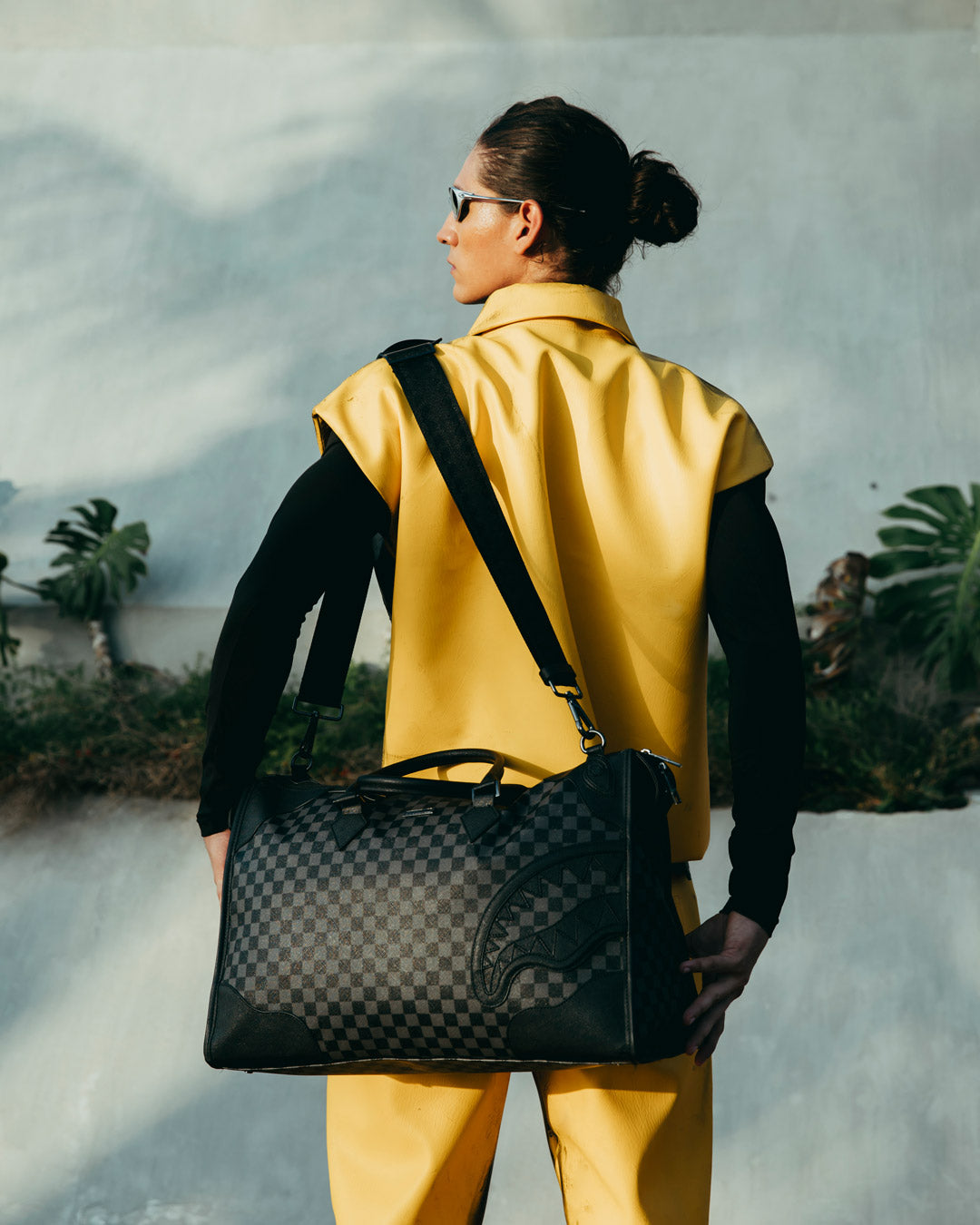 MIDNIGHT CHATEAU PYRAMID DUFFLE